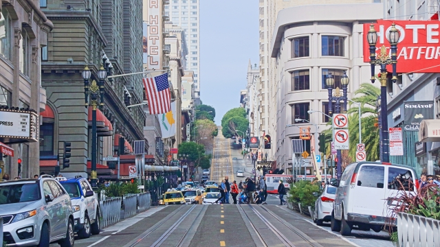 ローカライゼーションの成功例から学ぶ｜ユーザー行動が変わる理由とは